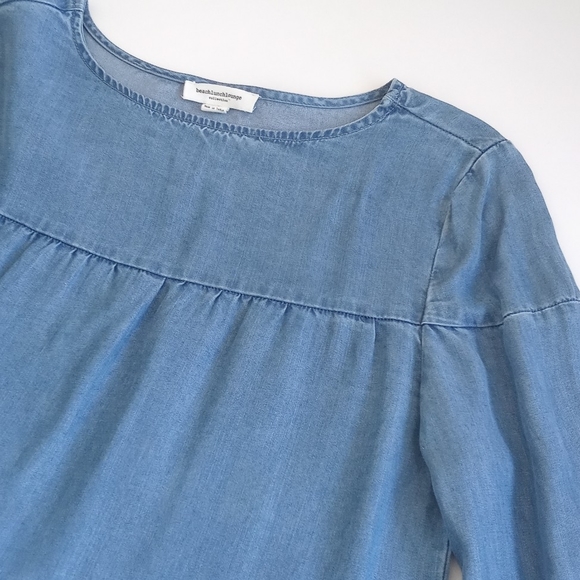 Beautiful Tiered Soft Chambray Blue Bell Sleeve  Lyocell Top S/P - Picture 5 of 8